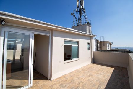 Apartamento à venda com 61m², 1 quarto e sem vagaÁrea comum - Salão de festas