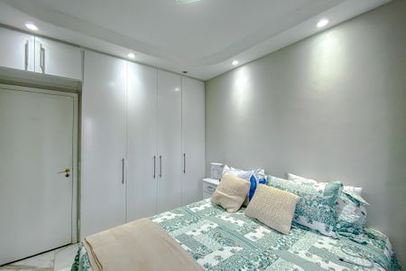 Apartamento à venda com 90m², 3 quartos e 2 vagasSuíte