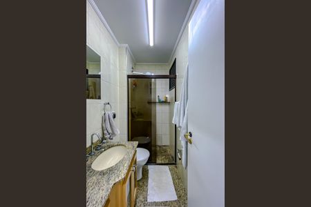 Apartamento à venda com 90m², 3 quartos e 2 vagasBanheiro