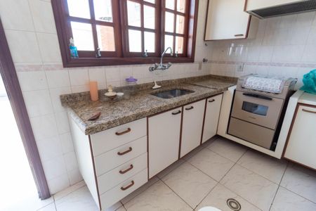 Casa para alugar com 500m², 4 quartos e 4 vagas Casa para alugar com 500m², 4 quartos e 4 vagasEdícula