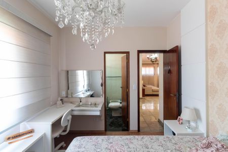 Casa para alugar com 500m², 4 quartos e 4 vagas Casa para alugar com 500m², 4 quartos e 4 vagasQuarto Suíte 2