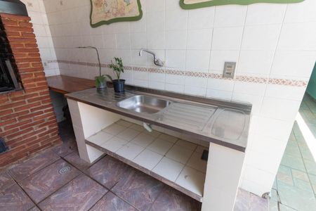 Casa para alugar com 500m², 4 quartos e 4 vagas Casa para alugar com 500m², 4 quartos e 4 vagasEdícula