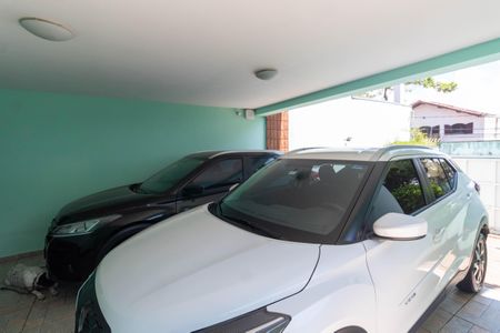 Casa para alugar com 500m², 4 quartos e 4 vagas Casa para alugar com 500m², 4 quartos e 4 vagasGaragem