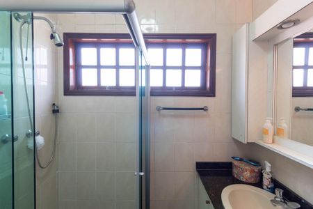 Casa para alugar com 500m², 4 quartos e 4 vagas Casa para alugar com 500m², 4 quartos e 4 vagasBanheiro da Suíte 3