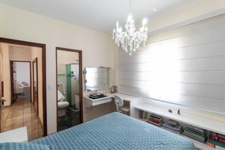 Casa para alugar com 500m², 4 quartos e 4 vagas Casa para alugar com 500m², 4 quartos e 4 vagasQuarto Suíte 3