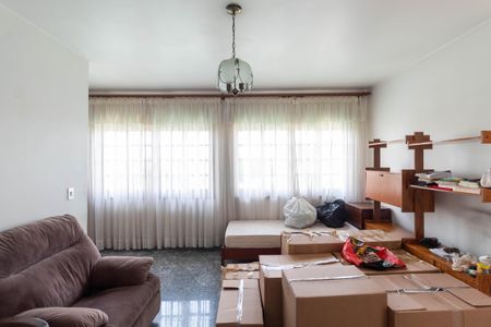 Casa para alugar com 500m², 4 quartos e 4 vagas Casa para alugar com 500m², 4 quartos e 4 vagasEdícula