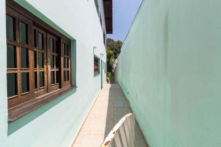 Casa para alugar com 500m², 4 quartos e 4 vagas Casa para alugar com 500m², 4 quartos e 4 vagasCorredor