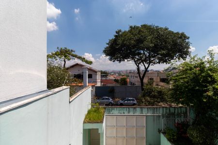 Casa para alugar com 500m², 4 quartos e 4 vagas Casa para alugar com 500m², 4 quartos e 4 vagasVista do Quarto 1