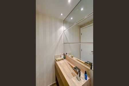 Apartamento à venda com 122m², 2 quartos e 2 vagasLavabo
