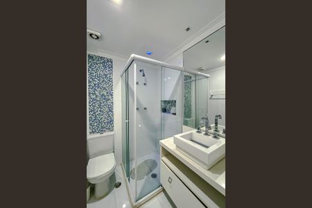 Apartamento à venda com 122m², 2 quartos e 2 vagasBanheiro da Suíte