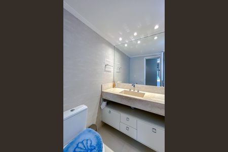 Apartamento à venda com 122m², 2 quartos e 2 vagasBanheiro da Suíte