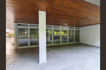 Apartamento à venda com 100m², 3 quartos e 1 vaga Apartamento à venda com 100m², 3 quartos e 1 vagaÁrea comum - Salão de festas