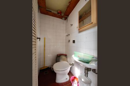 Apartamento à venda com 100m², 3 quartos e 1 vaga Apartamento à venda com 100m², 3 quartos e 1 vagaBanheiro de serviço