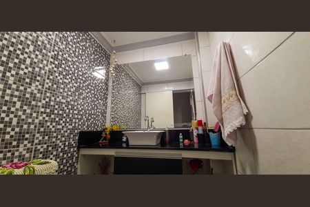 Casa à venda com 177m², 4 quartos e 2 vagas Casa à venda com 177m², 4 quartos e 2 vagasLavabo