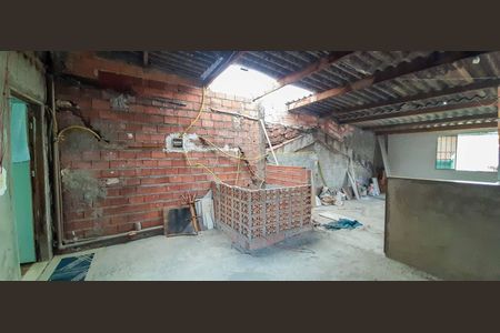 Casa à venda com 177m², 4 quartos e 2 vagas Casa à venda com 177m², 4 quartos e 2 vagasÁrea Externa