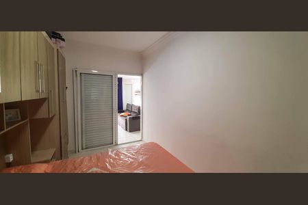 Casa à venda com 177m², 4 quartos e 2 vagas Casa à venda com 177m², 4 quartos e 2 vagasQuarto 1