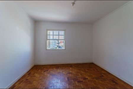 Casa à venda com 270m², 4 quartos e 3 vagas Casa à venda com 270m², 4 quartos e 3 vagasSuíte 2