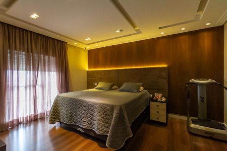 Apartamento à venda com 420m², 4 quartos e 5 vagasSuíte 4