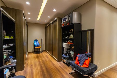 Apartamento à venda com 420m², 4 quartos e 5 vagasCloset da Suíte 4