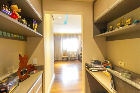 Apartamento à venda com 420m², 4 quartos e 5 vagasEscritório