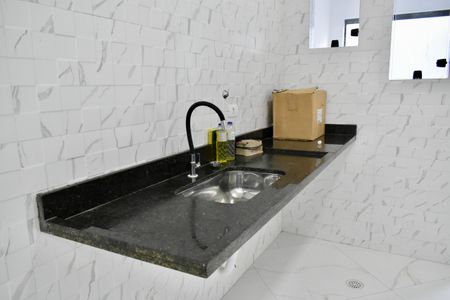 Casa à venda com 160m², 3 quartos e 2 vagas Casa à venda com 160m², 3 quartos e 2 vagasCozinha