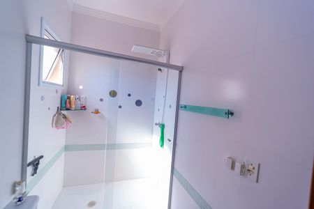 Casa à venda com 155m², 3 quartos e 2 vagas Casa à venda com 155m², 3 quartos e 2 vagasBanheiro do Quarto 1