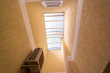 Casa à venda com 155m², 3 quartos e 2 vagas Casa à venda com 155m², 3 quartos e 2 vagasJardim de Inverno