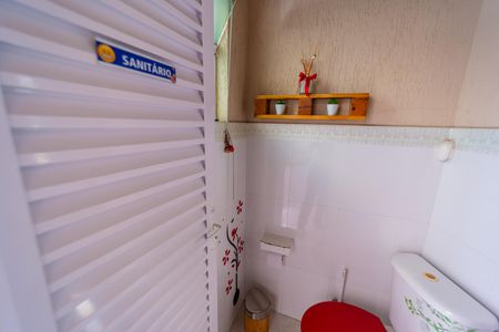 Casa à venda com 155m², 3 quartos e 2 vagas Casa à venda com 155m², 3 quartos e 2 vagasLavabo 2