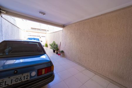 Casa à venda com 155m², 3 quartos e 2 vagas Casa à venda com 155m², 3 quartos e 2 vagasGaragem