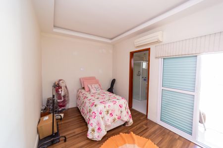 Casa à venda com 155m², 3 quartos e 2 vagas Casa à venda com 155m², 3 quartos e 2 vagasQuarto 3