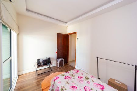 Casa à venda com 155m², 3 quartos e 2 vagas Casa à venda com 155m², 3 quartos e 2 vagasQuarto 3