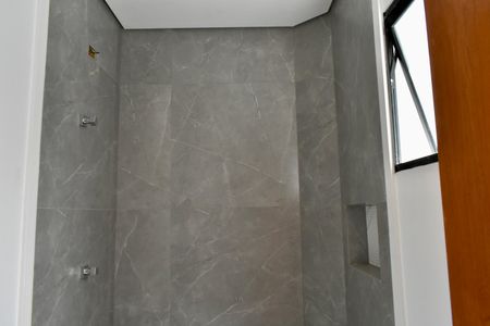 Casa à venda com 160m², 3 quartos e 2 vagas Casa à venda com 160m², 3 quartos e 2 vagasBanheiro da Suíte 1