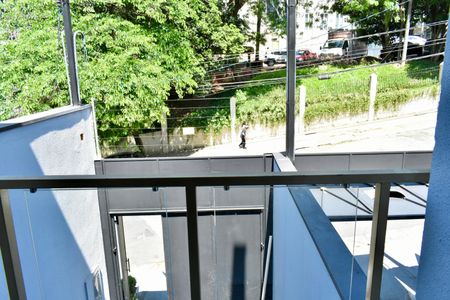 Casa à venda com 160m², 3 quartos e 2 vagas Casa à venda com 160m², 3 quartos e 2 vagasSacada Suíte 1