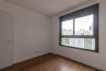 Apartamento à venda com 115m², 3 quartos e 2 vagasQuarto 3