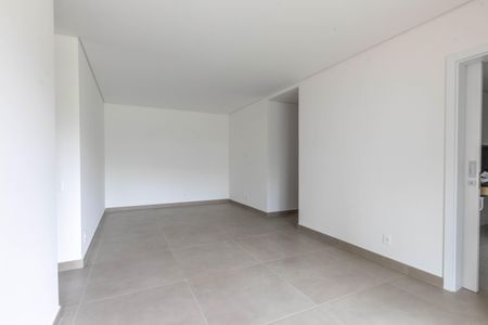 Apartamento à venda com 115m², 3 quartos e 2 vagasSala