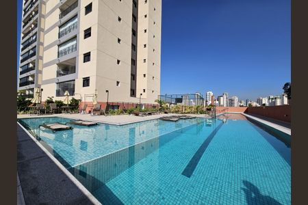 Apartamento à venda com 70m², 3 quartos e 1 vaga Apartamento à venda com 70m², 3 quartos e 1 vagaPiscina