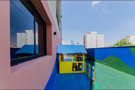 Apartamento à venda com 50m², 2 quartos e 1 vaga Apartamento à venda com 50m², 2 quartos e 1 vagaÁrea comum - Playground