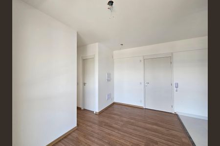 Apartamento à venda com 50m², 2 quartos e 1 vaga Apartamento à venda com 50m², 2 quartos e 1 vagaSala