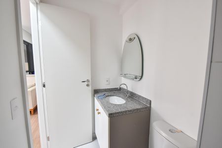 Apartamento à venda com 50m², 2 quartos e 2 vagas Apartamento à venda com 50m², 2 quartos e 2 vagasBanheiro Social