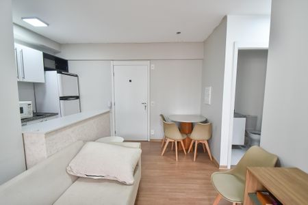 Apartamento à venda com 50m², 2 quartos e 2 vagas Apartamento à venda com 50m², 2 quartos e 2 vagasSala