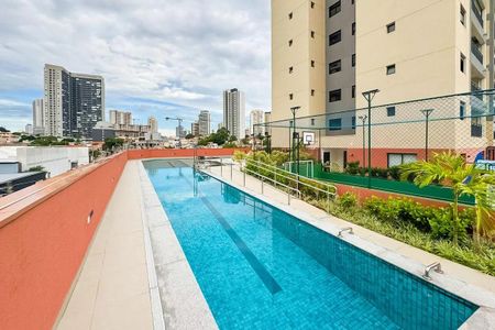 Apartamento à venda com 50m², 2 quartos e 2 vagas Apartamento à venda com 50m², 2 quartos e 2 vagasÁrea comum - Piscina