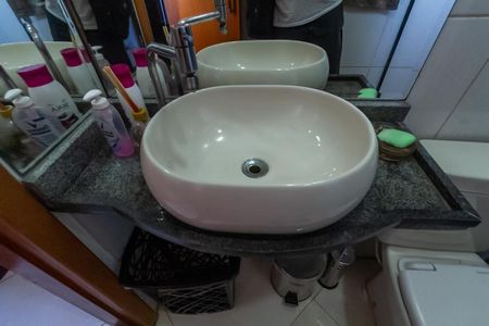 Apartamento para alugar com 109m², 2 quartos e sem vaga Apartamento para alugar com 109m², 2 quartos e sem vagaBanheiro da Suíte 1