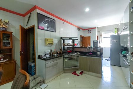 Apartamento para alugar com 109m², 2 quartos e sem vaga Apartamento para alugar com 109m², 2 quartos e sem vagaCozinha