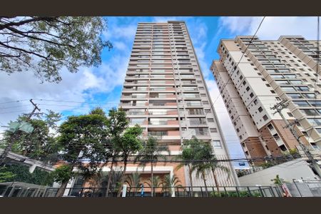 Apartamento à venda com 67m², 2 quartos e 1 vaga Apartamento à venda com 67m², 2 quartos e 1 vagaFachada
