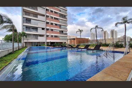 Apartamento à venda com 67m², 2 quartos e 1 vaga Apartamento à venda com 67m², 2 quartos e 1 vagaÁrea comum - Piscina