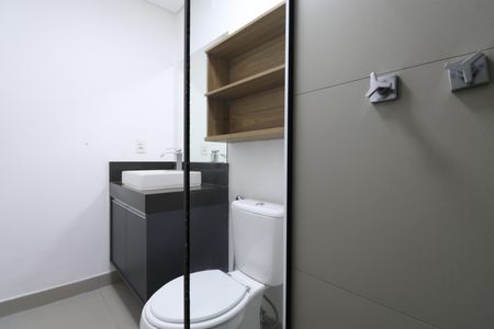 Apartamento à venda com 67m², 2 quartos e 1 vagaBanheiro Social