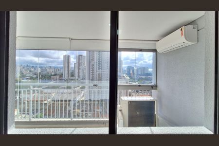 Apartamento à venda com 67m², 2 quartos e 1 vaga Apartamento à venda com 67m², 2 quartos e 1 vagaVista