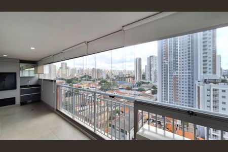 Apartamento à venda com 67m², 2 quartos e 1 vaga Apartamento à venda com 67m², 2 quartos e 1 vagaVaranda