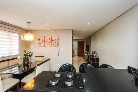 Casa de condomínio à venda com 181m², 3 quartos e 2 vagasCozinha e Área de Serviço