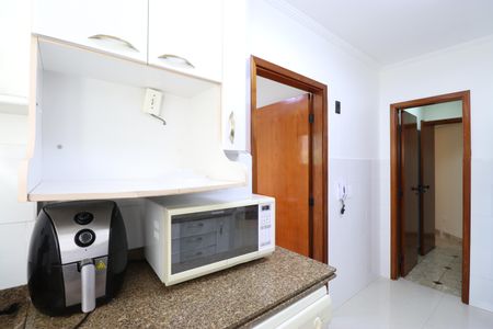Apartamento à venda com 144m², 3 quartos e 2 vagasCozinha